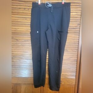 Fabletics Women's Black Cargo Pants Joggers/Scrub Pants Size XL